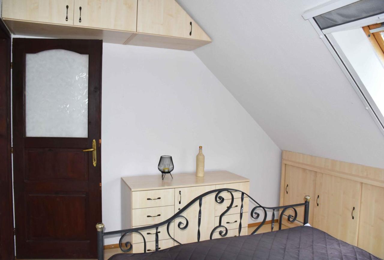 Pilikan Apartments - Park, Agroturism, Vineyard & Farm Cserszegtomaj Bagian luar foto