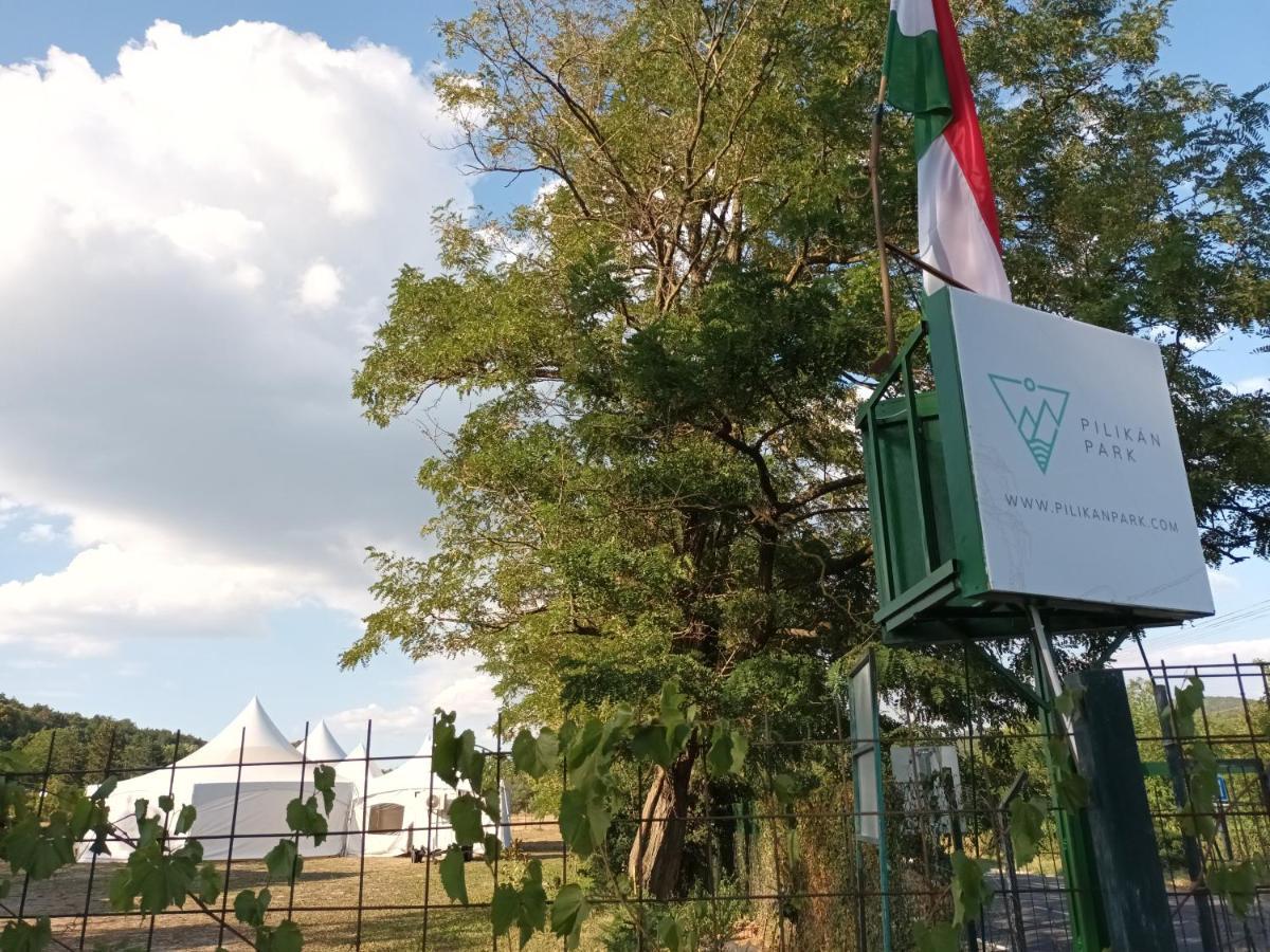 Pilikan Apartments - Park, Agroturism, Vineyard & Farm Cserszegtomaj Bagian luar foto